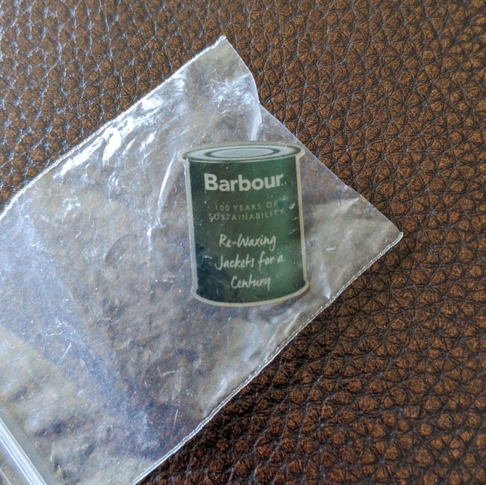 Barbour collar pin